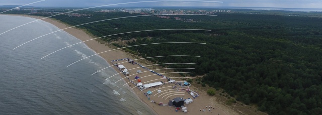Dyskoteka na plaży - fot. iswinoujscie.pl 09.08.2016