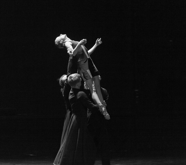 75 Plener Migawki - fot. Artur Kłym (7) [20.03.2015] 75. Plener Migawki - Balet Opery na Zamku, spektakl "Ogniwa"