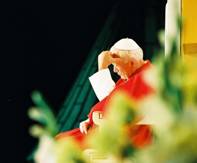 Papież Jan Paweł II. Fot. [Zdzisław Sowiński] Papież Jan Paweł II w obiektywie Zdzisława Sowińskiego [ROZMOWA, ZDJĘCIA]