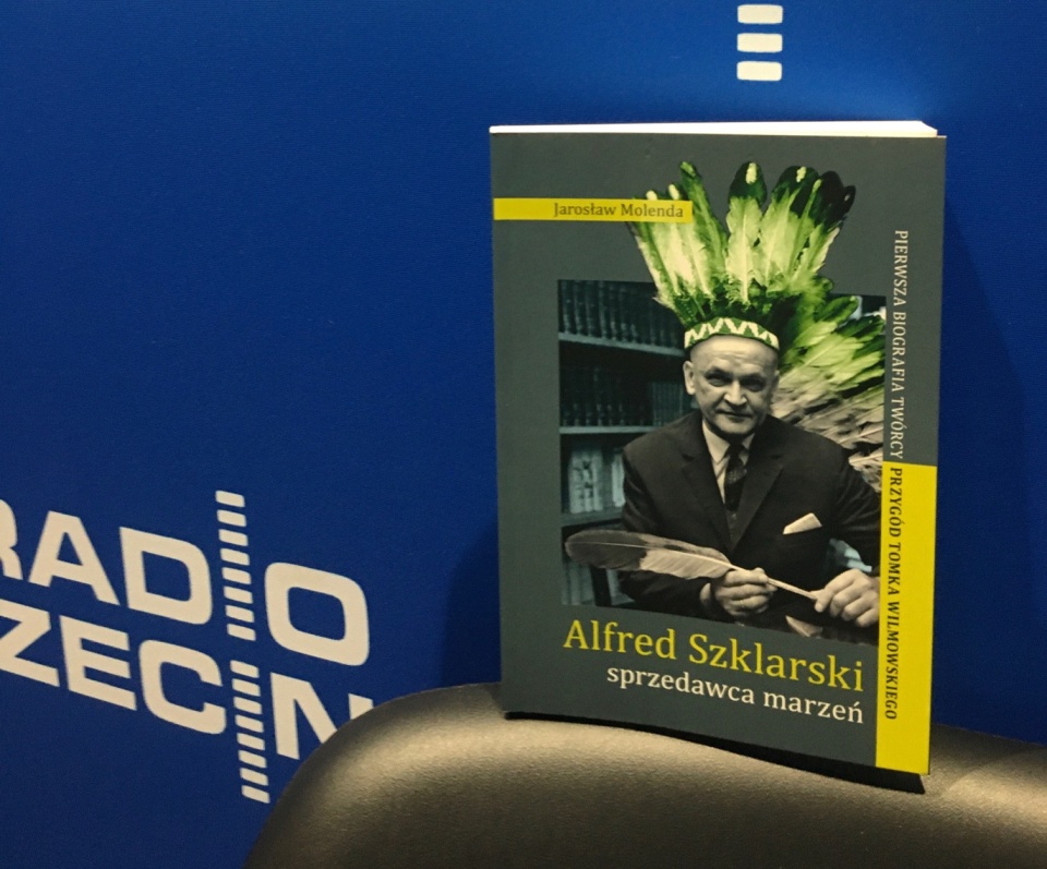 Okładka książki "Alfred Szklarski - sprzedawca marzeń"