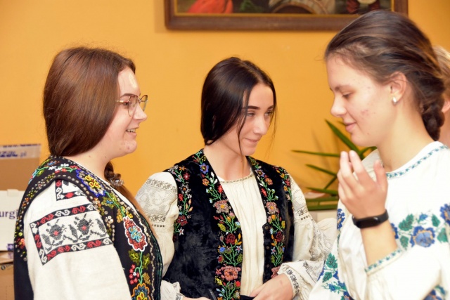 Uczestnicy warsztatów polsko-ukraińskich z robotyki w ramach Erasmus+ fot.ukraincy.org Posydeńki 10.11.2019 (posłuchaj audycji)