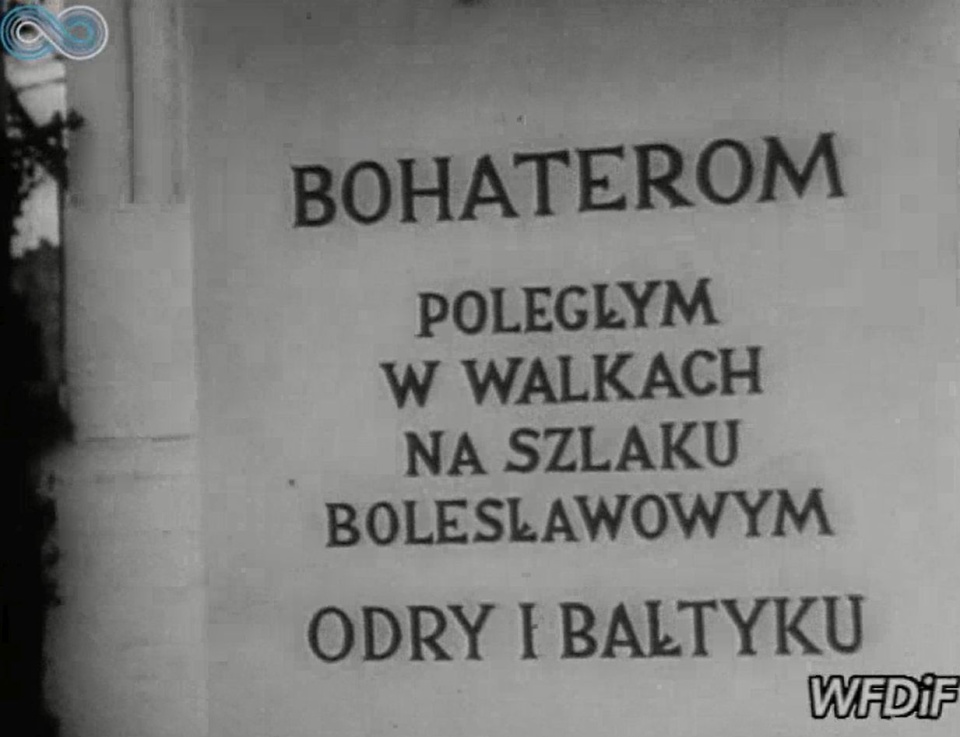 "Uroczystości w rocznicę wyzwolenia Szczecina". Kadr z Polskiej Kroniki Filmowej z 14.04.1946 roku.
