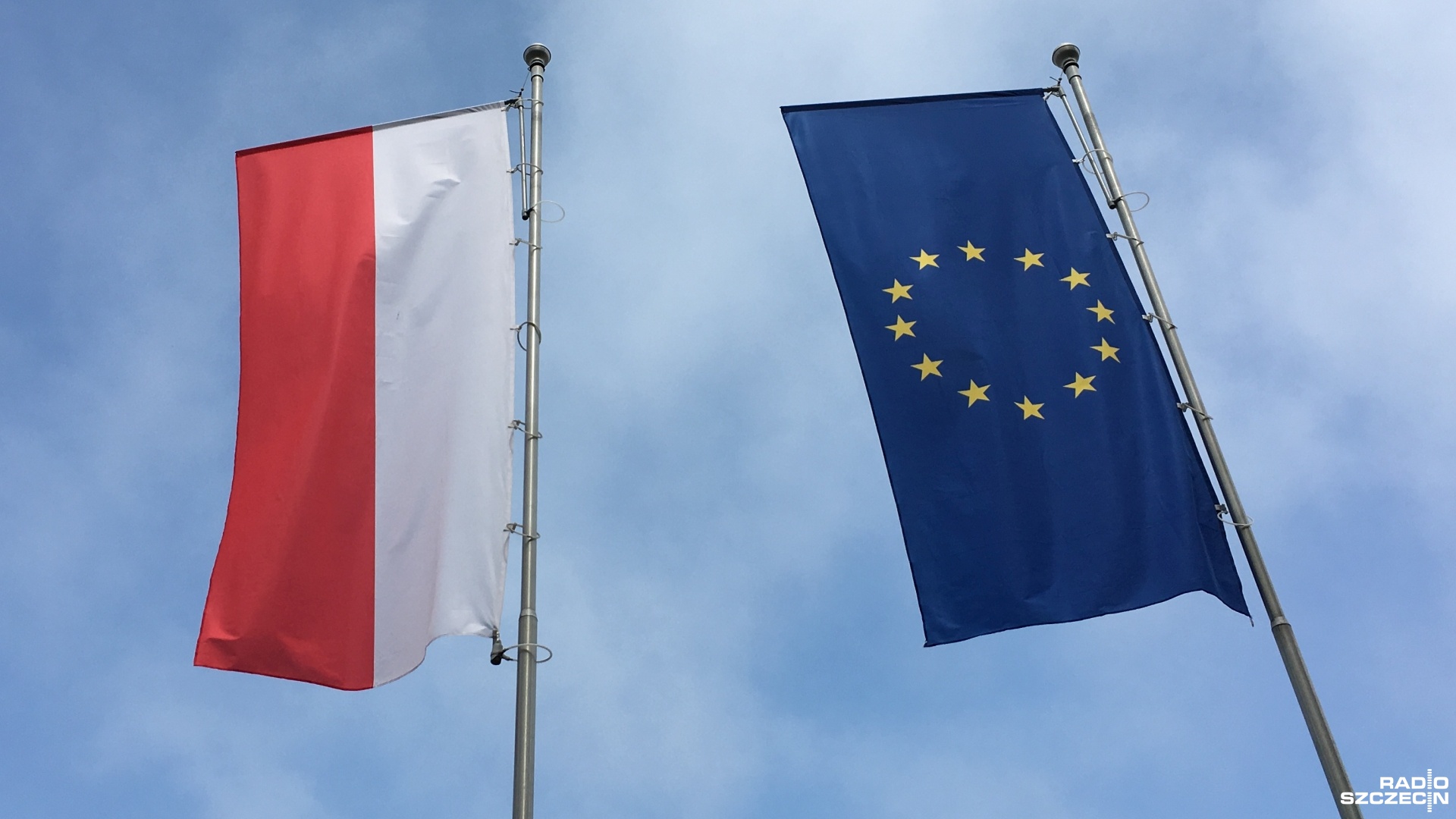 PE wycofa się z wniosku o artykuł siódmy wobec Polski