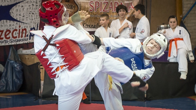 Fot. Jarosław Gaszyński [Radio Szczecin] Karatecy na matę. Mistrzostwa Pomorza w Szczecinie [ZDJĘCIA, WIDEO]