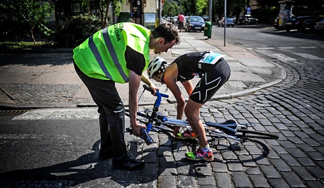 650 zawodników z Polski i świata wystartowało w zawodach Unity Line Triathlon Szczecin. Fot. Łukasz Szełemej [Radio Szczecin] Zawody tylko dla twardzieli w Szczecinie. Wyniki triathlonowej imprezy [NOWE, ZDJĘCIA, WIDEO]