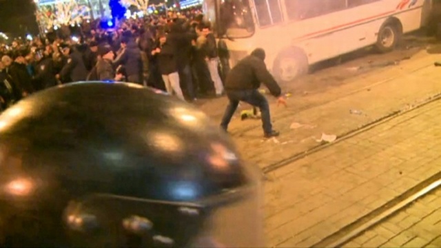 Nocne zamieszki w Charkowie: Dwie osoby nie żyją, pięć jest rannych