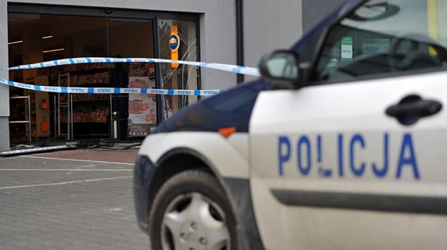 Policja odzyskała bankomat skradziony ze szczecińskiego sklepu