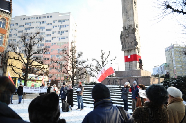 Pomniki poświęcone Armii Radzieckiej będą przeniesione