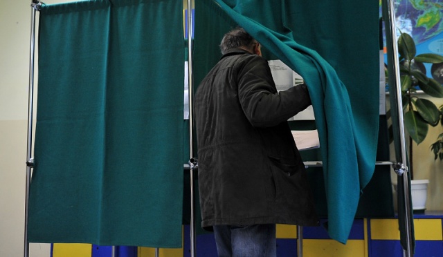 Złamanie ciszy wyborczej w Opolu. Postawili banery kandydatów