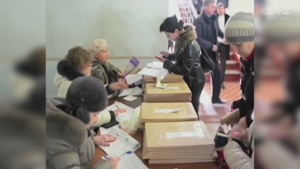 W niedzielę Ukraińcy wybierają reprezentantów nowego parlamentu. Fot. UA 1+1/x-news