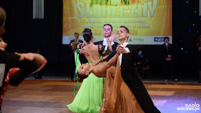 Dwieście par tanecznych wzięło udział w IX Międzynarodowym Słonecznym Turnieju Tańca Sportowego. Fot. Konrad Nowak [Radio Szczecin] To był pokaz piękna i gracji [ZDJĘCIA]