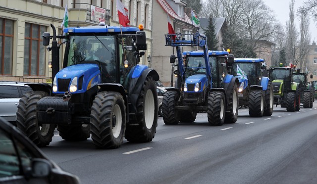 Rolnicy przedłużają protest w Warszawie