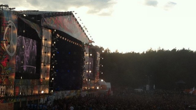 Tysiące ludzi na Woodstocku. Festiwal rusza pełną parą
