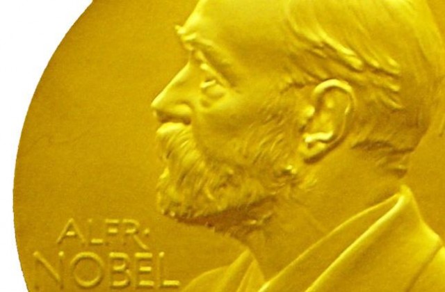 Nobel za kluczowe odkrycie dla Wszechświata
