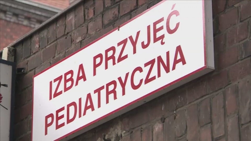 4,8 promila alkoholu we krwi miała nastolatka, która trafiła na oddział do szpitala przy ulicy Świętego Wojciecha w Szczecinie. Fot. TVN24/x-news