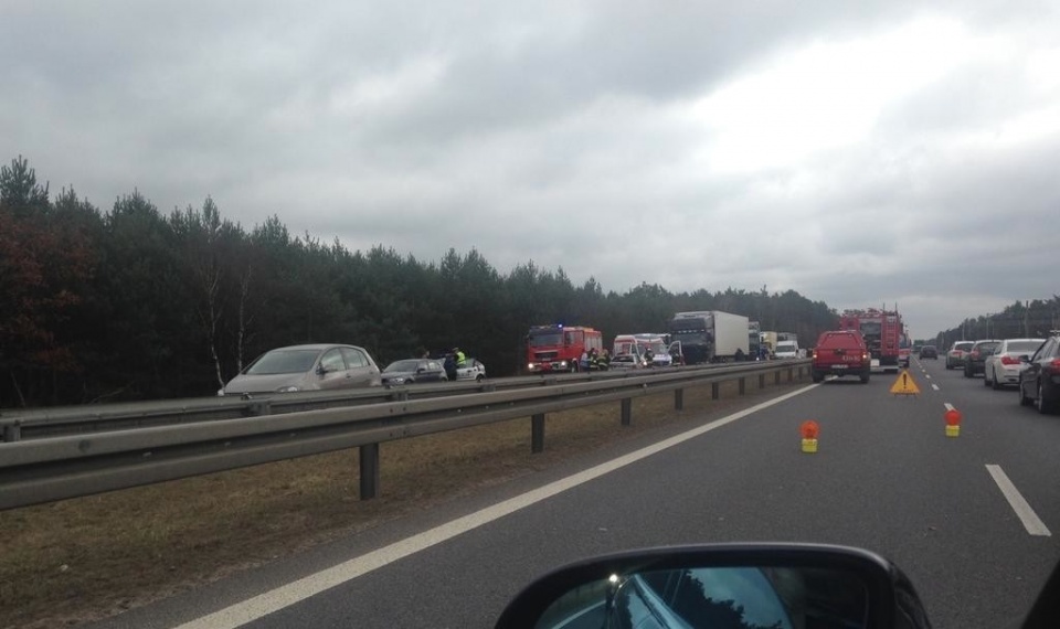 Na drodze S3 w miejscowości Rurka pod Goleniowem doszło do groźnego wypadku. Fot. iswinoujscie