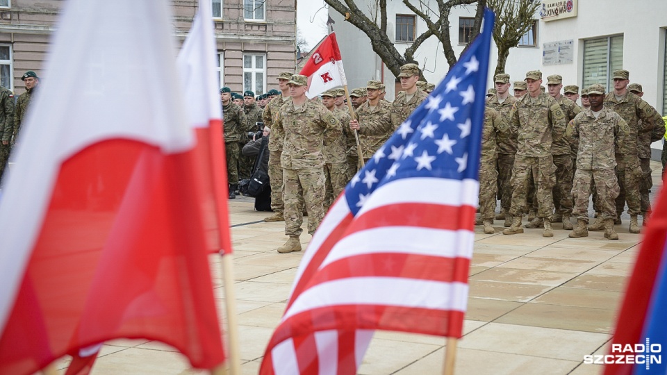 Amerykański oddział kawalerzystów wyposażony w wozy bojowe Stryker ruszył w sobotę w podróż powrotną do swojej bazy w Niemczech. Fot. Jarosław Gaszyński [Radio Szczecin/Archiwum]