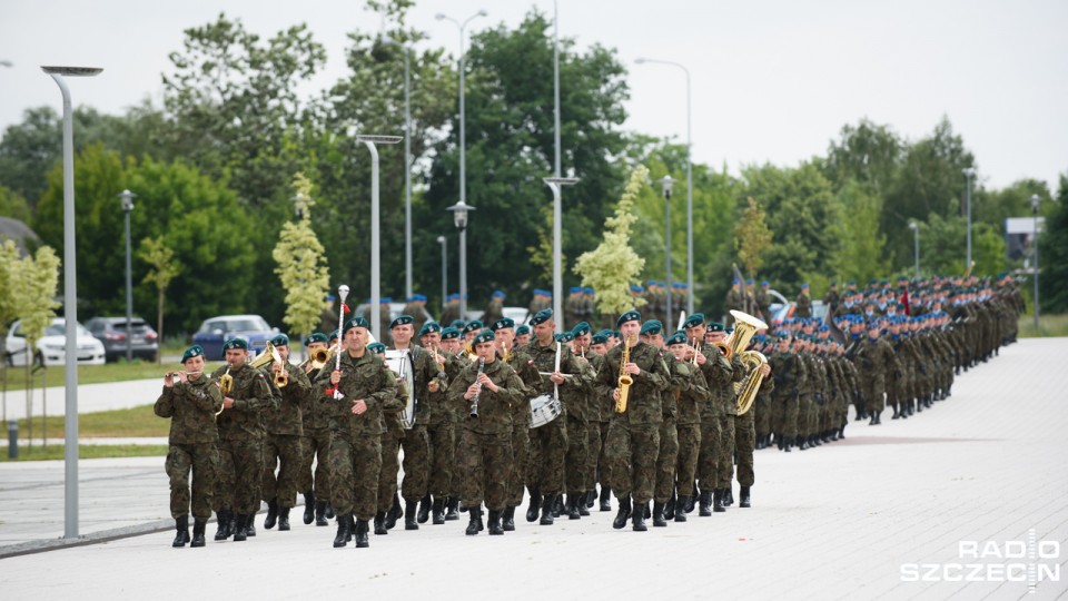 300 wojskowych z 12 Szczecińskiej Dywizji Zmechanizowanej przygotowuje się do obchodów jubileuszu. Fot. Konrad Nowak [Radio Szczecin]