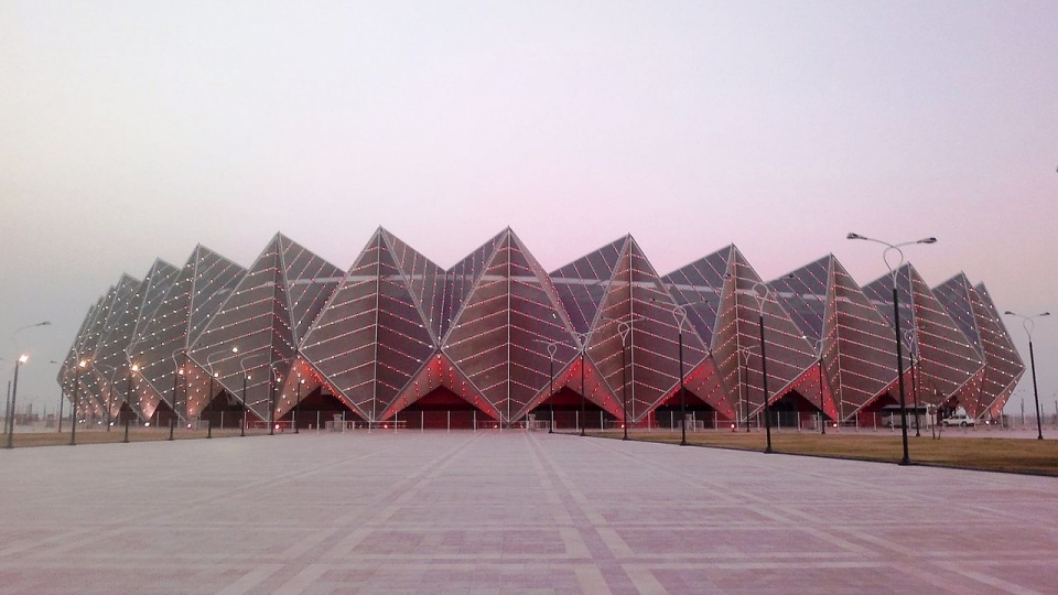 Hala Kryształowa - Baku Crystal Hall - w której odbywają się zawody m.in. w szermierce. Fot. www.wikipedia.org / GMP International GmbH