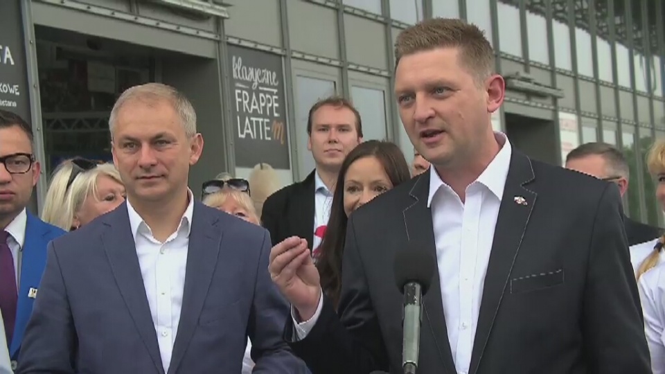 Grzegorz Napieralski i Andrzej Rozenek ogłosili, że tworzą nową partię lewicową "Biało-Czerwoni". Fot. TVN24/x-news