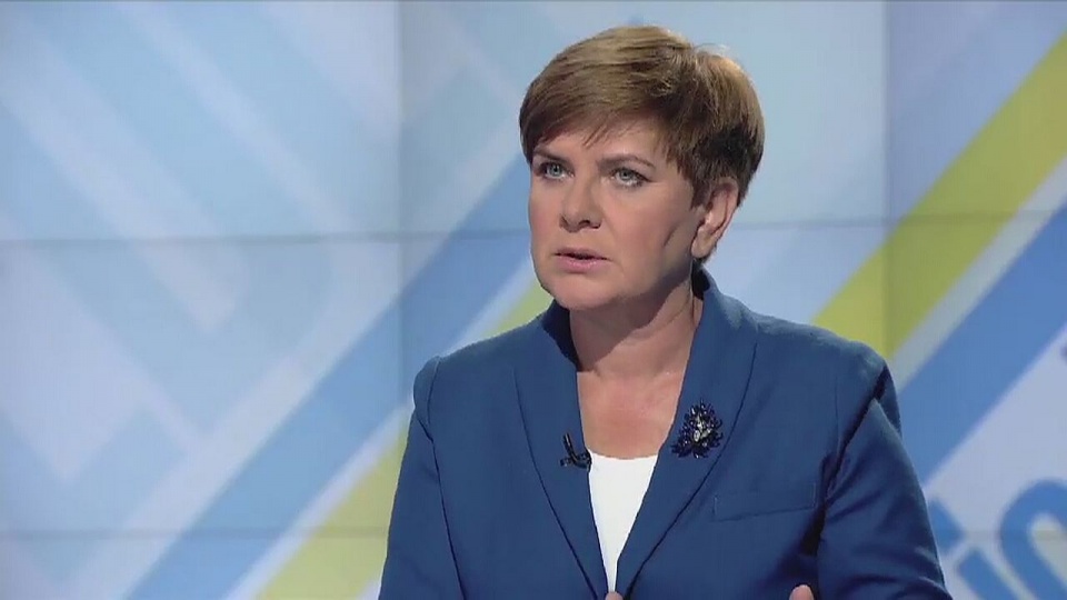 Kandydatka Prawa i Sprawiedliwości na premiera Beata Szydło mówiła w tvn24, że sytuacja, w której nie ma pewności ilu uciekinierów trafi do Polski jest niedopuszczalna. Fot. TVN24/x-news