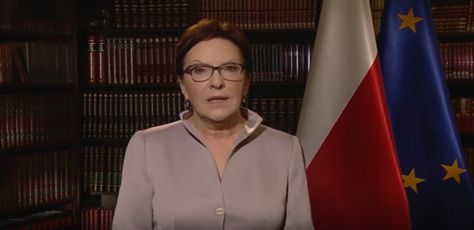 Uchodźcy, a nie imigranci będą przyjęci przez Polskę - deklaruje premier Ewa Kopacz w specjalnym orędziu. Źródło: www.youtube.com/Kancelaria Premiera