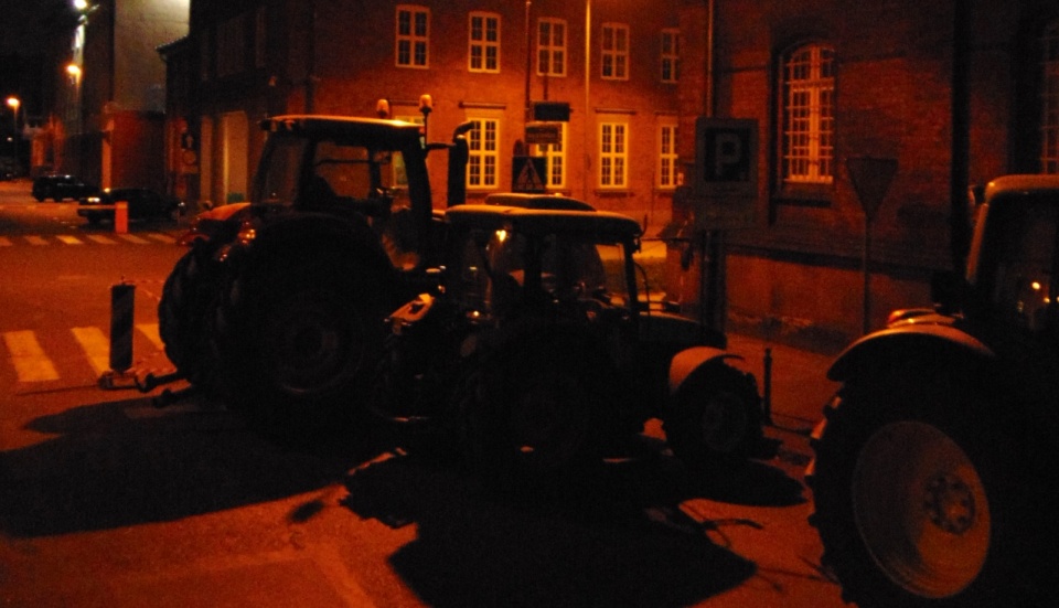 Protestujący rolnicy nie zawieszają swojego protestu, zostają na noc w Szczecinie. Fot. Komitet Protestacyjny Rolników Województwa Zachodniopomorskiego