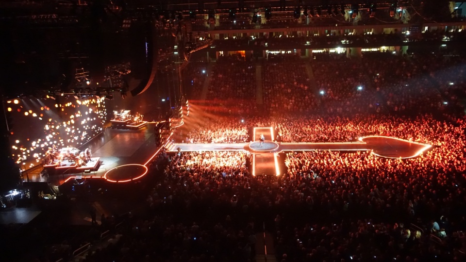 Kilkanaście tysięcy osób bawiło się we wtorkowy wieczór na koncercie Madonny w Berlinie. Fot. Paulina Sawicka [Radio Szczecin]