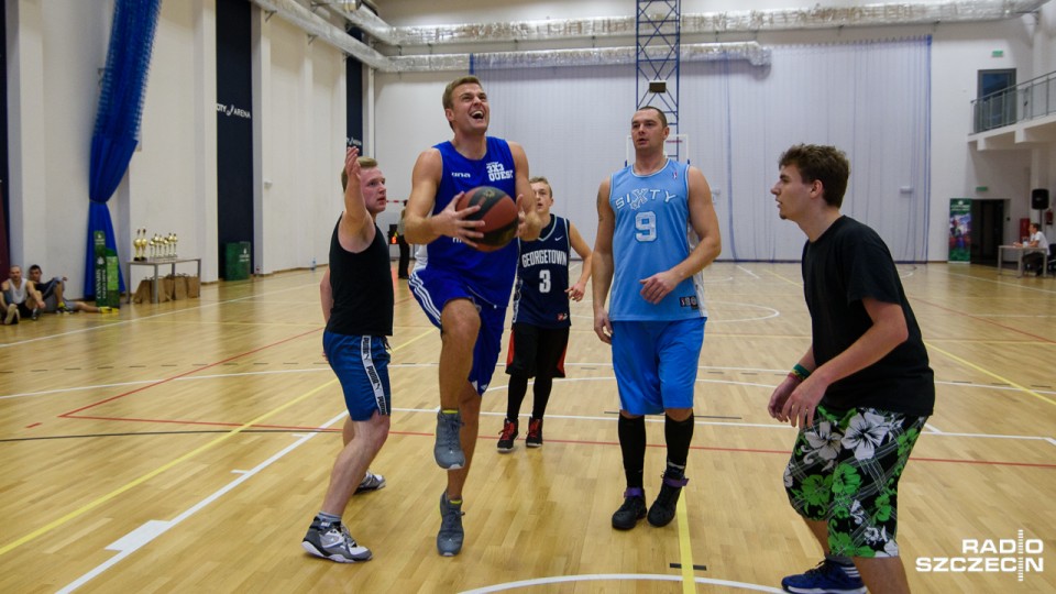 Turniej koszykówki 3 na 3 odbył się w niedzielę w szczecińskiej Azoty Arenie. Fot. Konrad Nowak [Radio Szczecin]