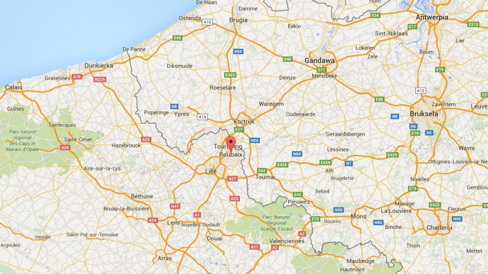 Zakładnicy w rękach uzbrojonych mężczyzn w mieście Roubaix. Fot. www.google.pl/maps