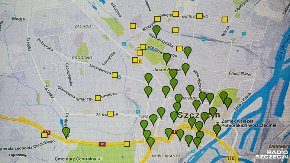 Mapa dodatkowych stacji na Lewobrzeżu - żółte kwadraty. Fot. Jarosław Gaszyński [Radio Szczecin]