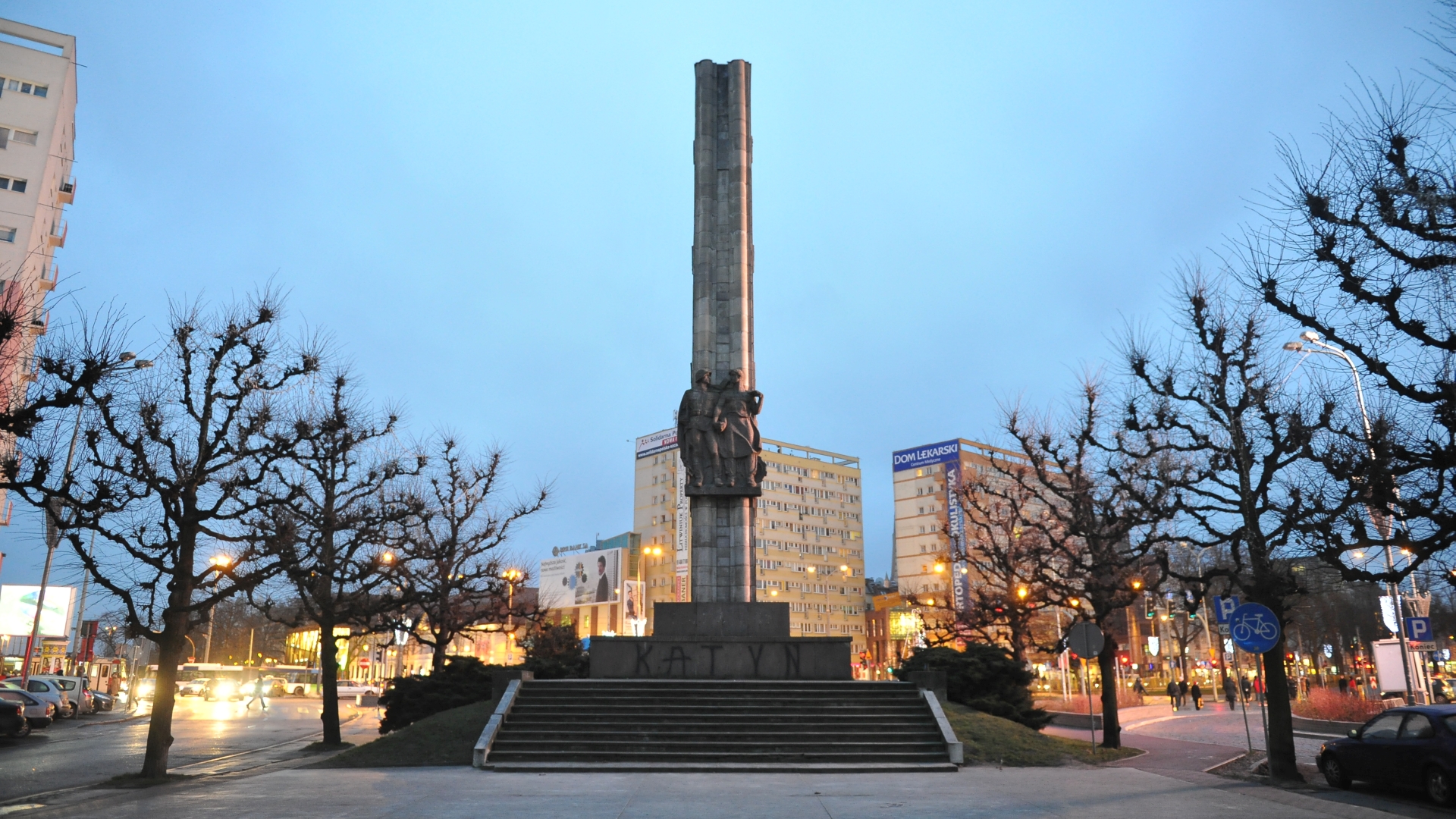 Usuwanie radzieckich pomników, Rosja chce sankcji