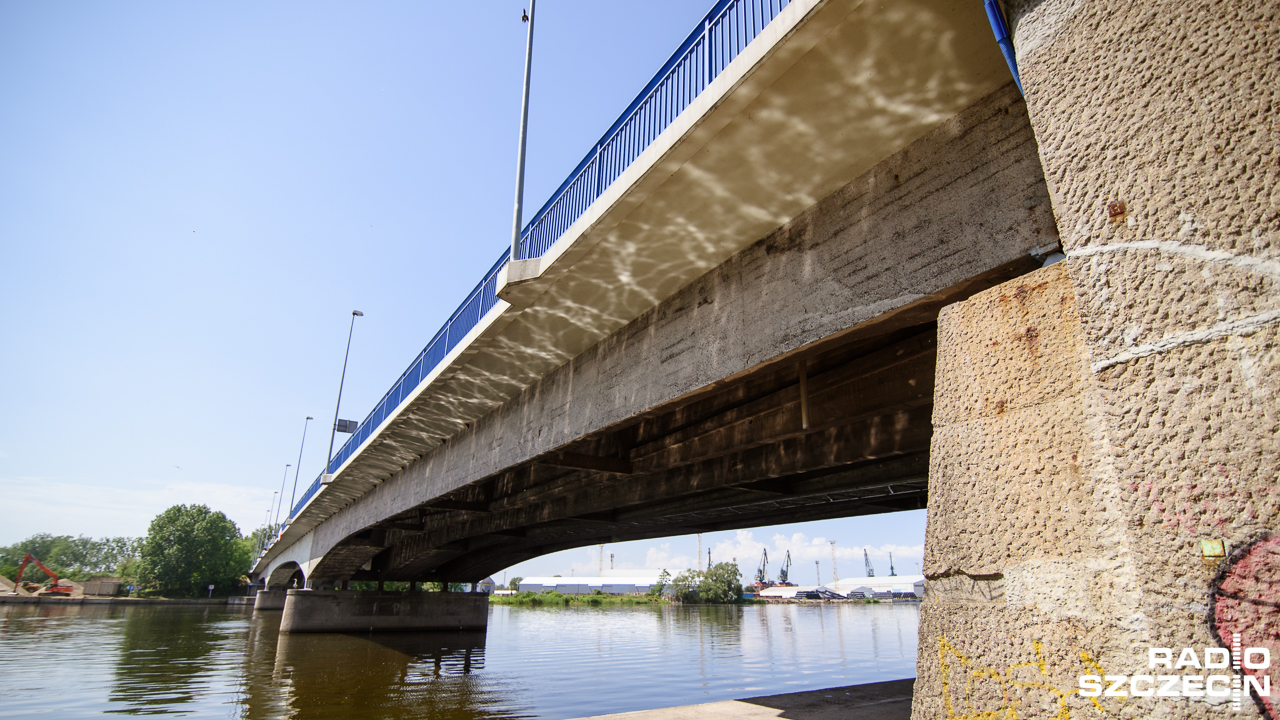 Rząd da dziesięć milionów na odbudowę Mostu Cłowego
