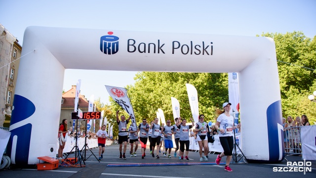 Półmaraton Szczeciński. Fot. Konrad Nowak [Radio Szczecin] Tysiące biegaczy w Szczecinie. Rekordowy półmaraton [WIDEO, DUŻO ZDJĘĆ]