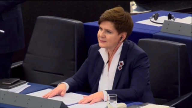 Premier Szydło w PE: W ostatnim czasie w Polsce nie doszło do żadnego złamania Konstytucji [WIDEO]