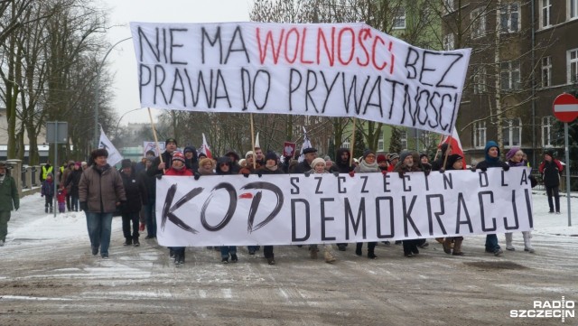 Marsz KOD-u w Szczecinie. Konstytucja to rewolucja [ZDJĘCIA]
