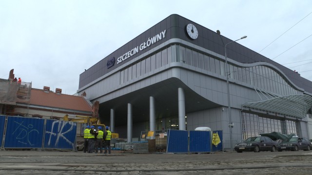 Zmodernizowany dworzec PKP w Szczecinie dopiero za dwa miesiące
