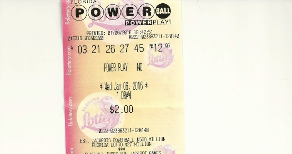 524 miliony dolarów - tyle można było wygrać w środowym losowaniu amerykańskiej loterii Power Bowl.