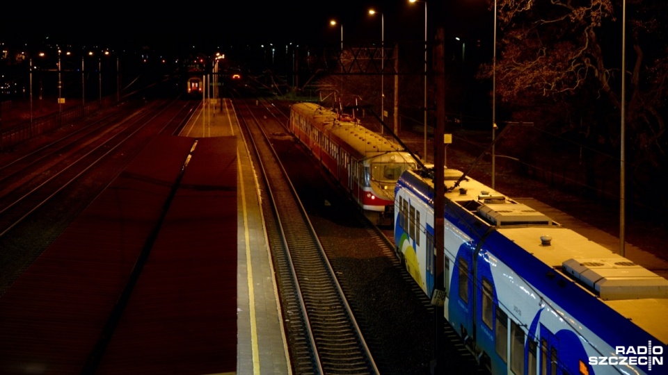 Pociągi nie mogą wjeżdżać na stację od strony dworca w Zdrojach. Fot. Piotr Sawiński [Radio Szczecin]