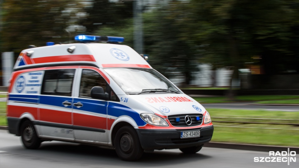 Młody mężczyzna potrącony na ul. Szosa Polska w Szczecinie trafił do szpitala. Fot. Konrad Nowak [Radio Szczecin]