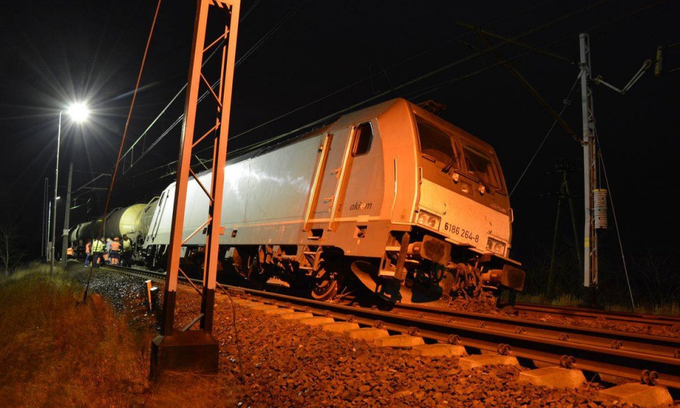 Pociąg towarowy wykoleił się pod Choszcznem. Fot. facebook.com/Policja Choszczno