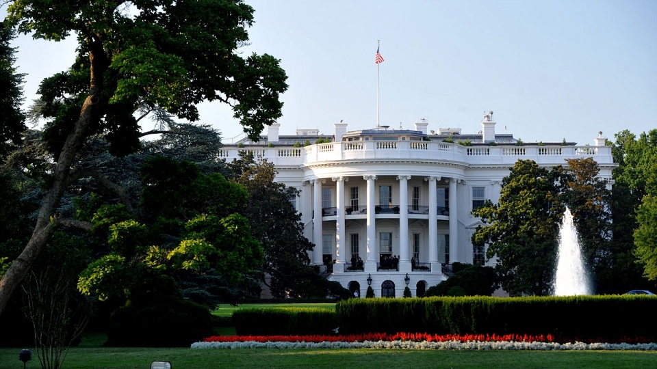 Biały Dom w Waszyngtonie. Fot. www.wikipedia.org/Cezary p