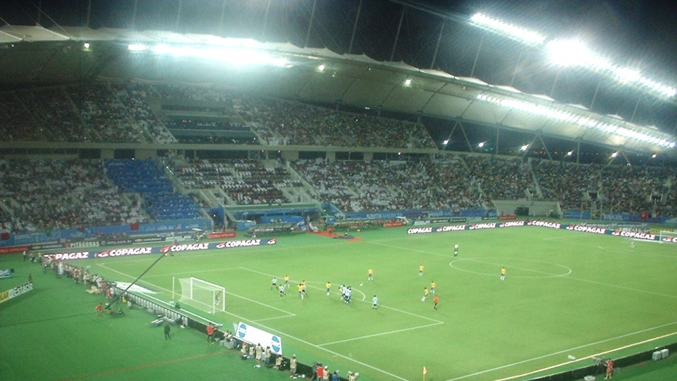 Khalifa International Stadium to wielofunkcyjny stadion w Doha, stolicy Kataru. Fot. www.wikipedia.org / Kevorkmail