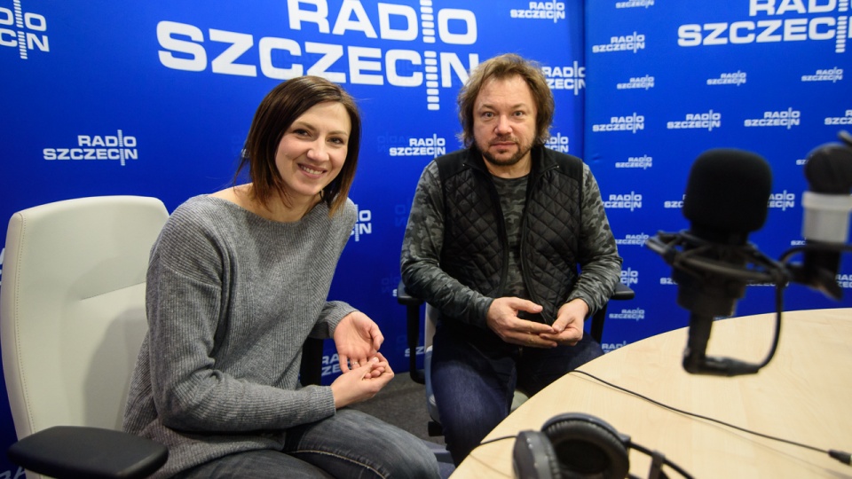 Monika Pyrek i Mieczysław Szcześniak w studiu Radia Szczecin. Fot. Konrad Nowak [Radio Szczecin]