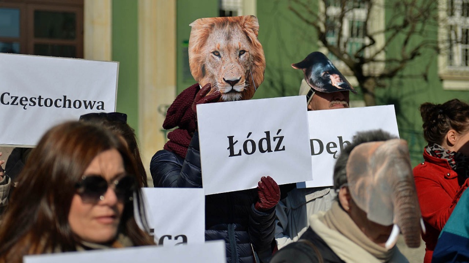 Protest przeciwko cyrkom ze zwierzętami w Szczecinie. Fot. Łukasz Szełemej [Radio Szczecin]