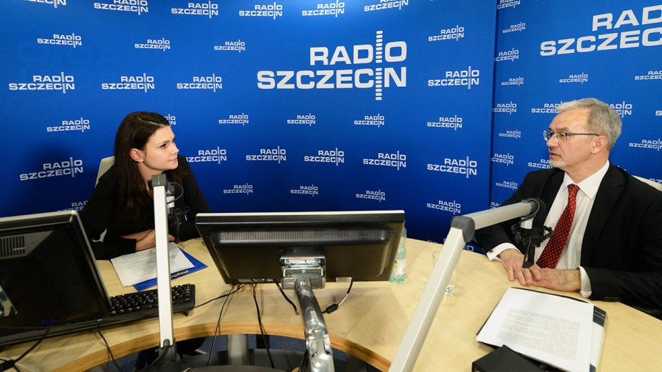 Jerzy Kwieciński w studiu Radia Szczecin. Fot. Maciej Myszkowiak [Radio Szczecin]