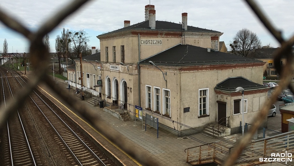 Dworzec kolejowy w Choszcznie. Fot. Łukasz Rabikowski [Radio Szczecin/Archiwum]