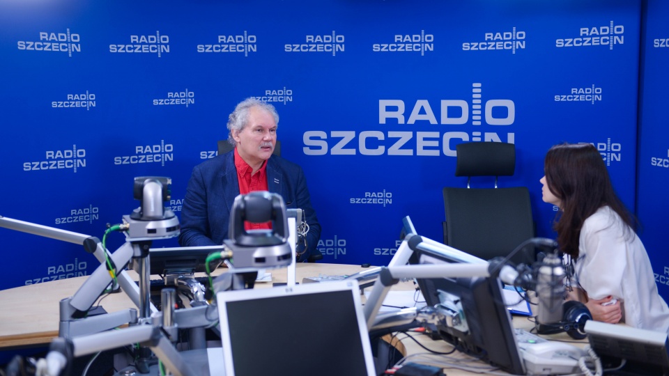 Andrzej Niedzielski w studiu Radia Szczecin. Fot. Maciej Myszkowiak [Radio Szczecin]