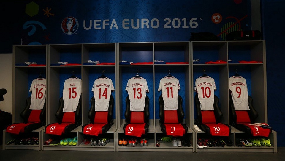 Szatnia polskiej reprezentacji na stadionie w Nicei. Fot. UEFA Twitter