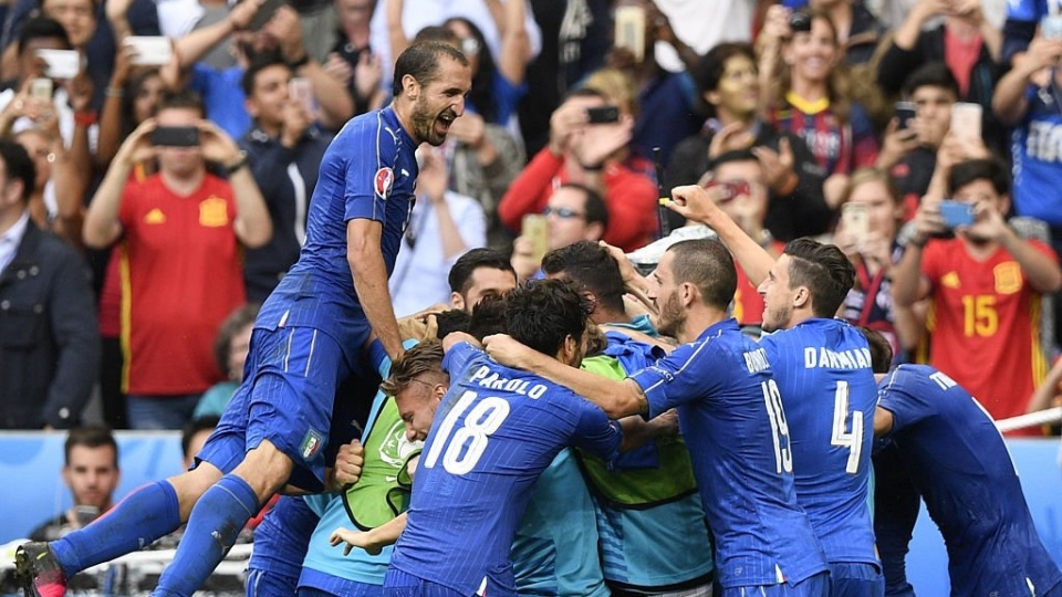 Włochy - Hiszpania 2:0. Fot. www.twitter.com/UEFAEURO